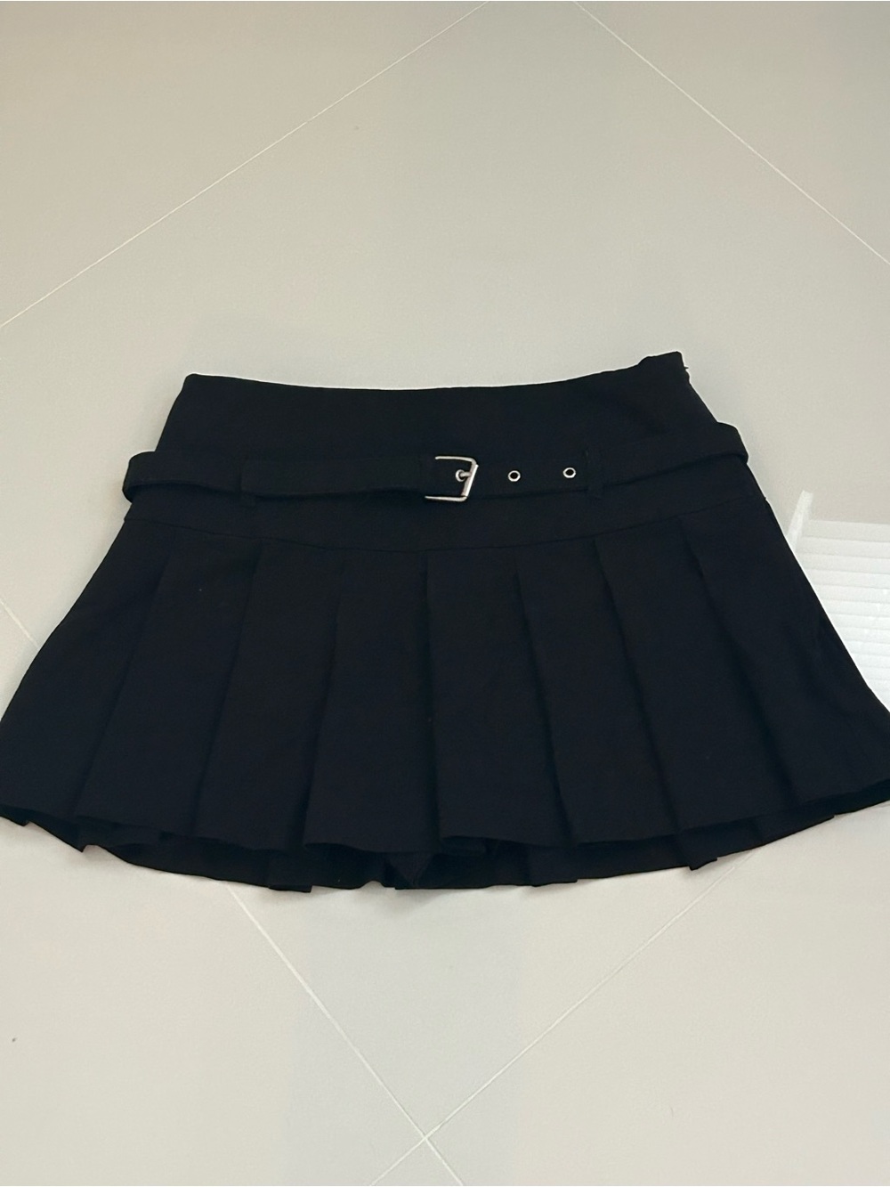 Zara Black Pleated Mini Skirt with Buckle Belt